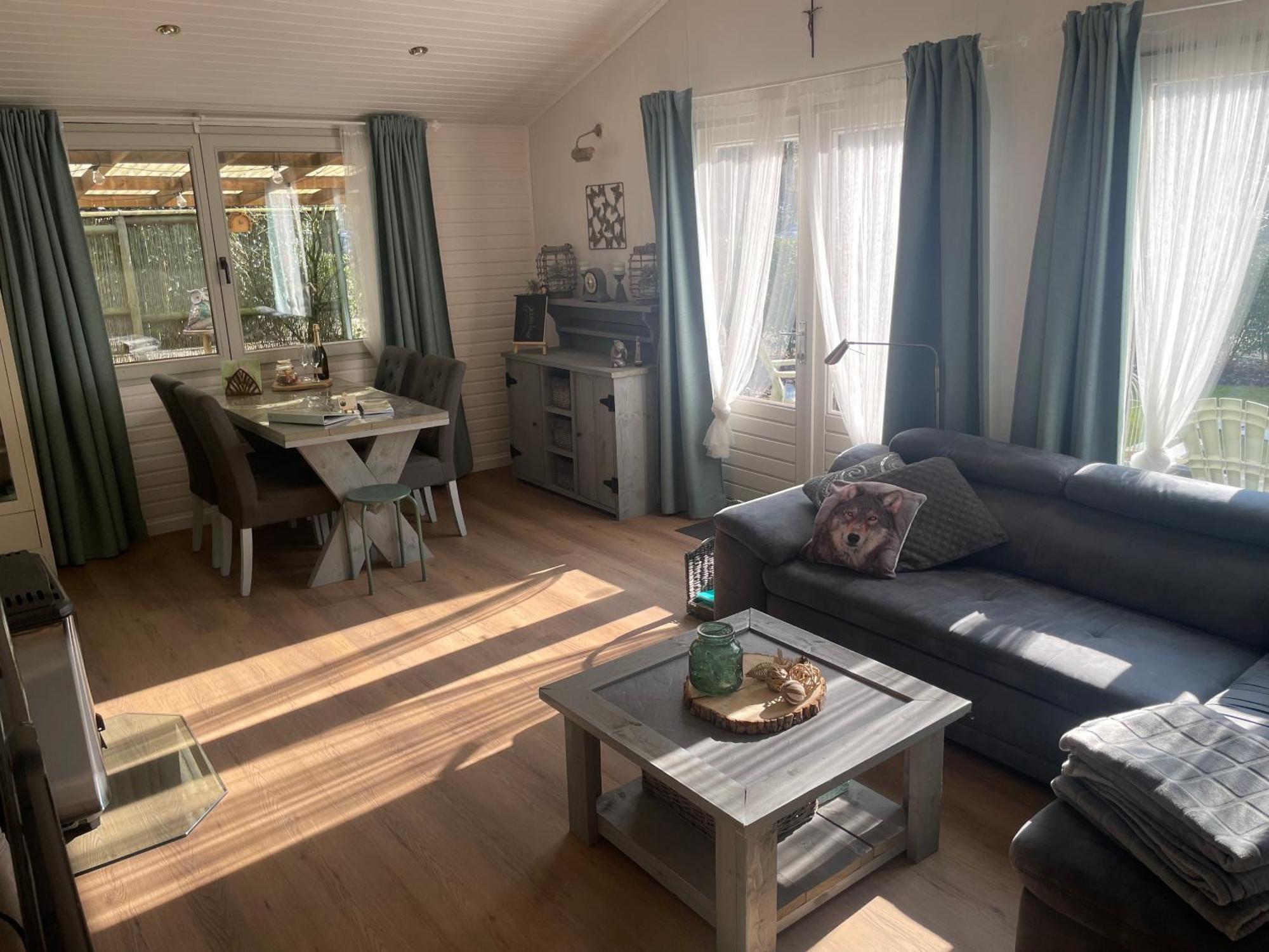 Chalet Sint-Hubertus ズテンダール エクステリア 写真